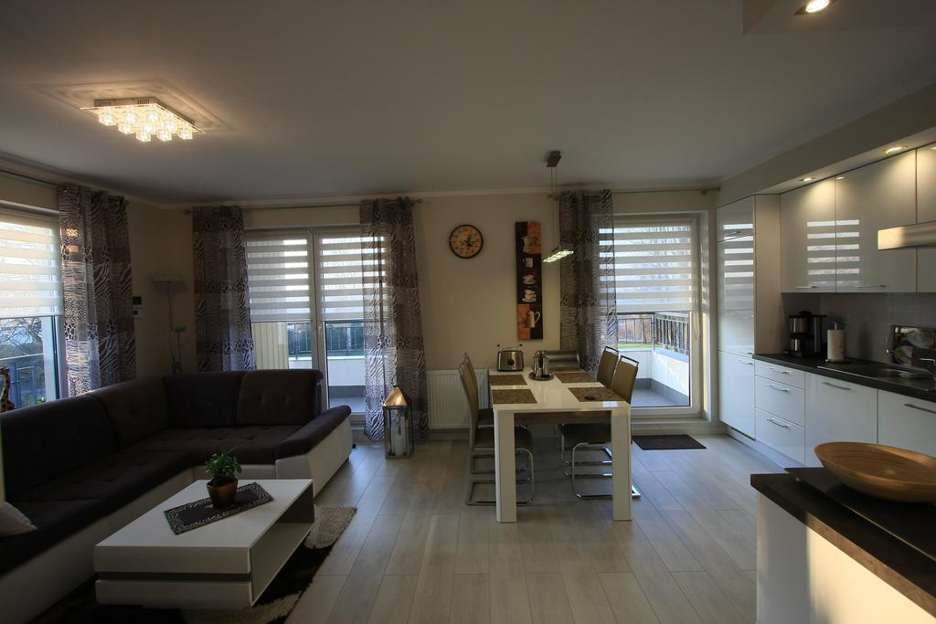 Apartament Deluxe Устроне-Морске Экстерьер фото